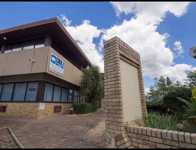 225M² OFFICE TO LET IN WESTVILLE